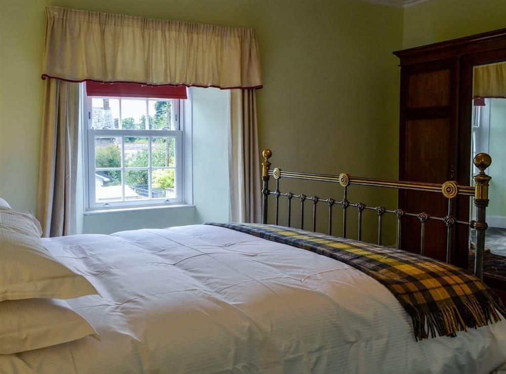 Double bedroom (photo 3) at Craigvar House in Castle Douglas, Kirkcudbrightshire