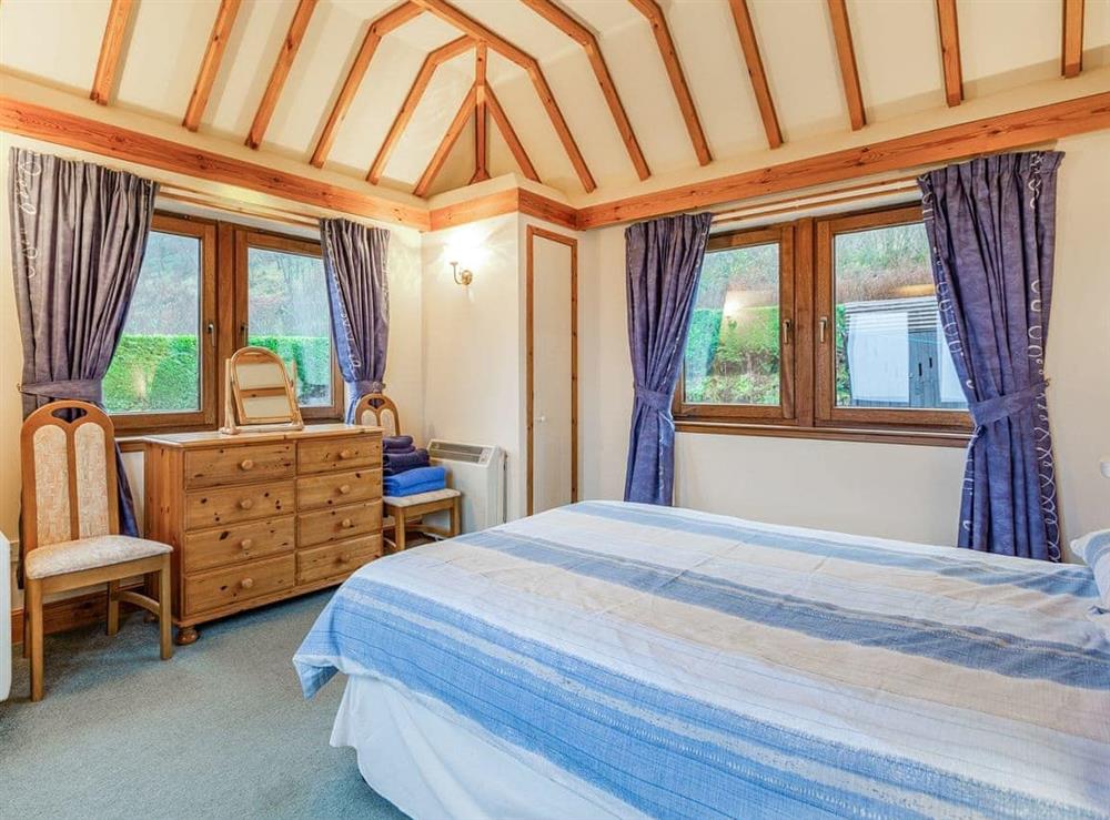 Double bedroom (photo 2) at Creagan Ruadh in Ratagan, By Kyle of Lochalsh., Ross-Shire