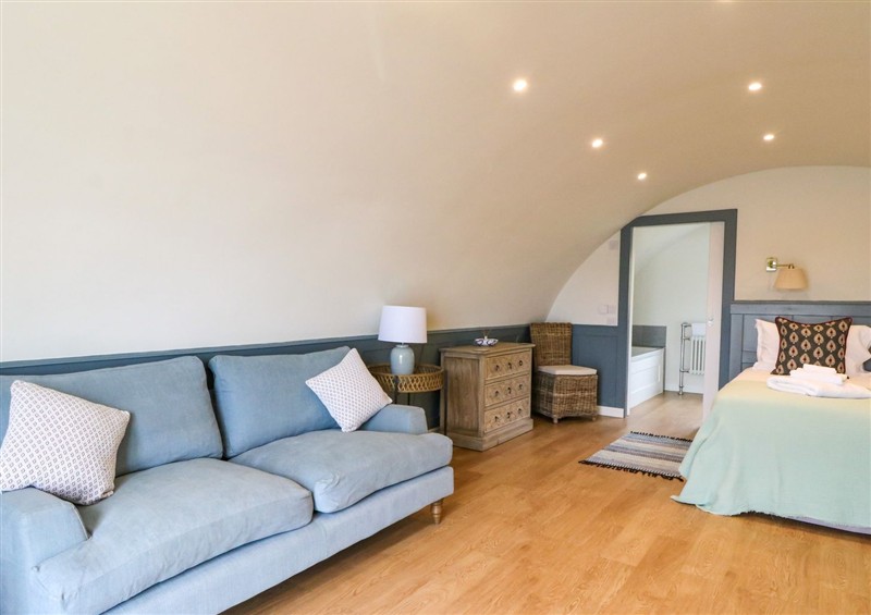 A bedroom in Creags at Creags, Cullipool