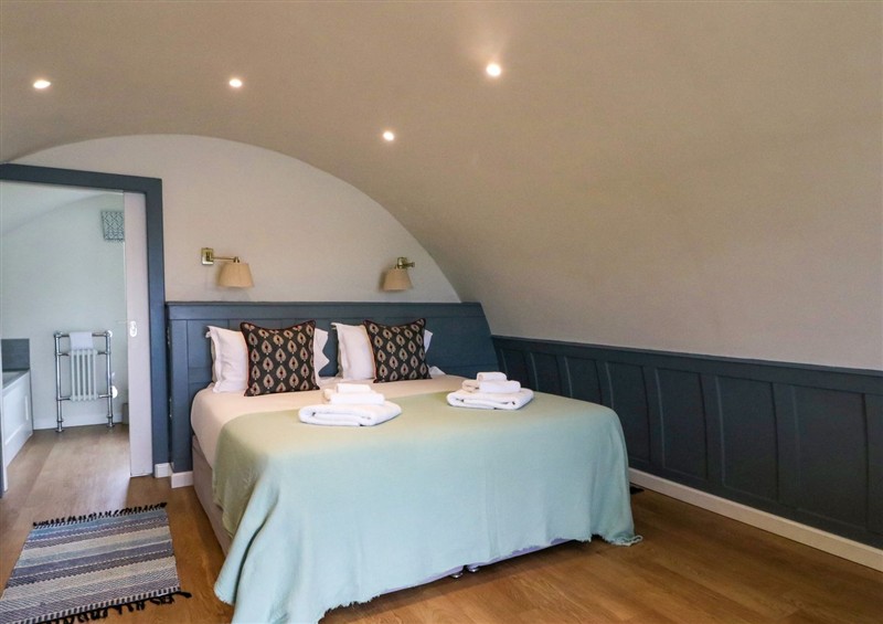 Bedroom at Creags, Cullipool