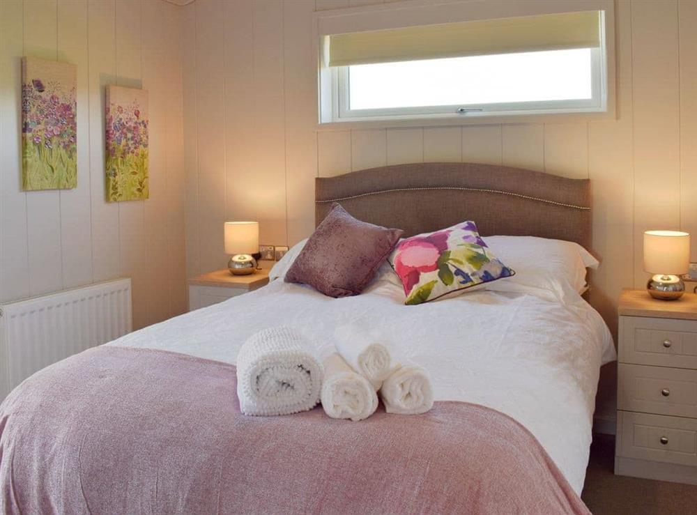 Comfortable double bedroom with en-suite at Lodge 2, 