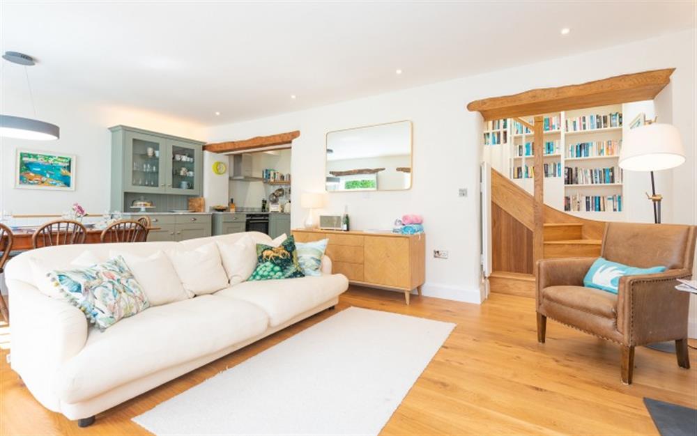 Enjoy the living room at Creek End in Noss Mayo