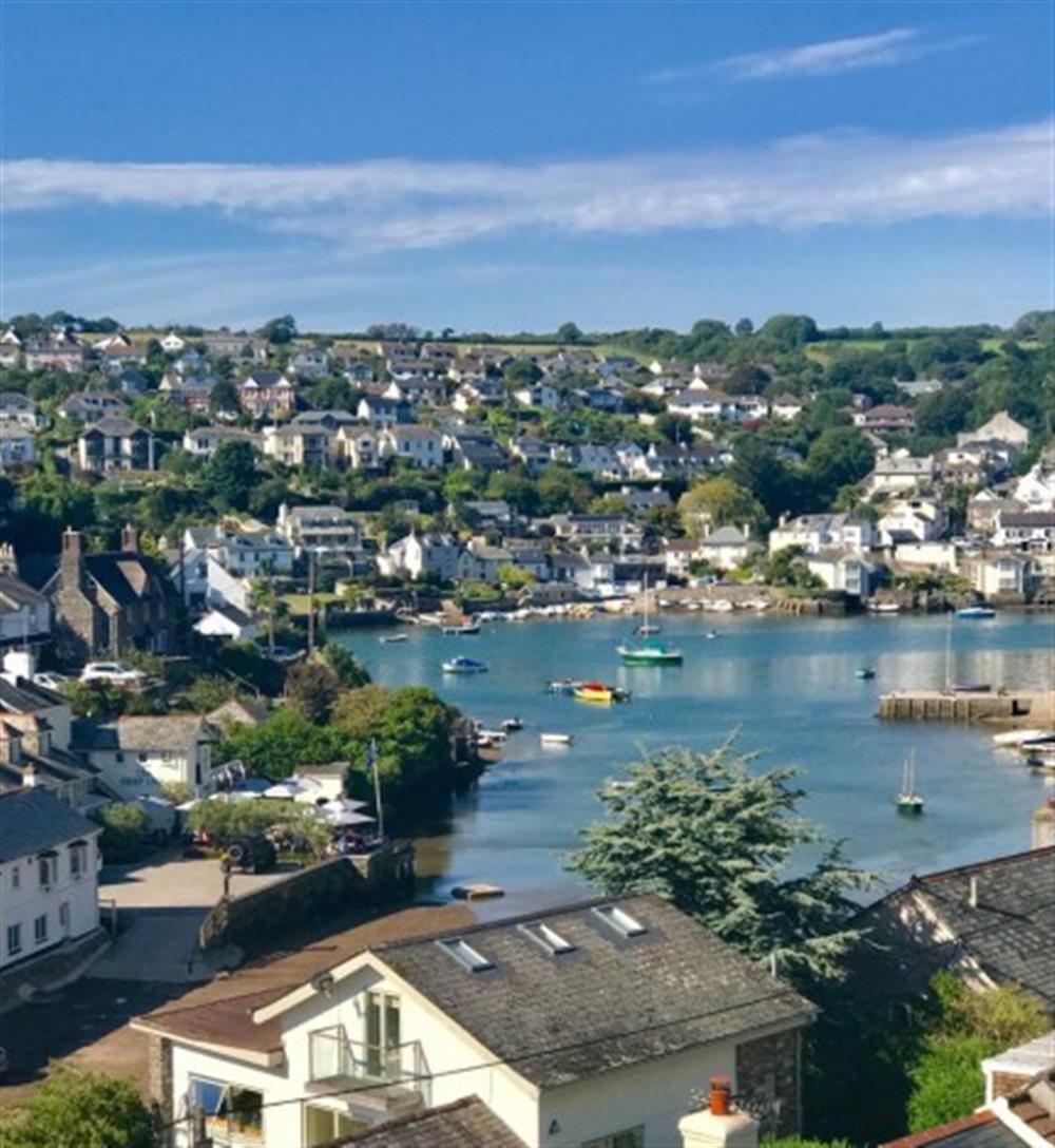Noss Mayo at Creek View in Noss Mayo