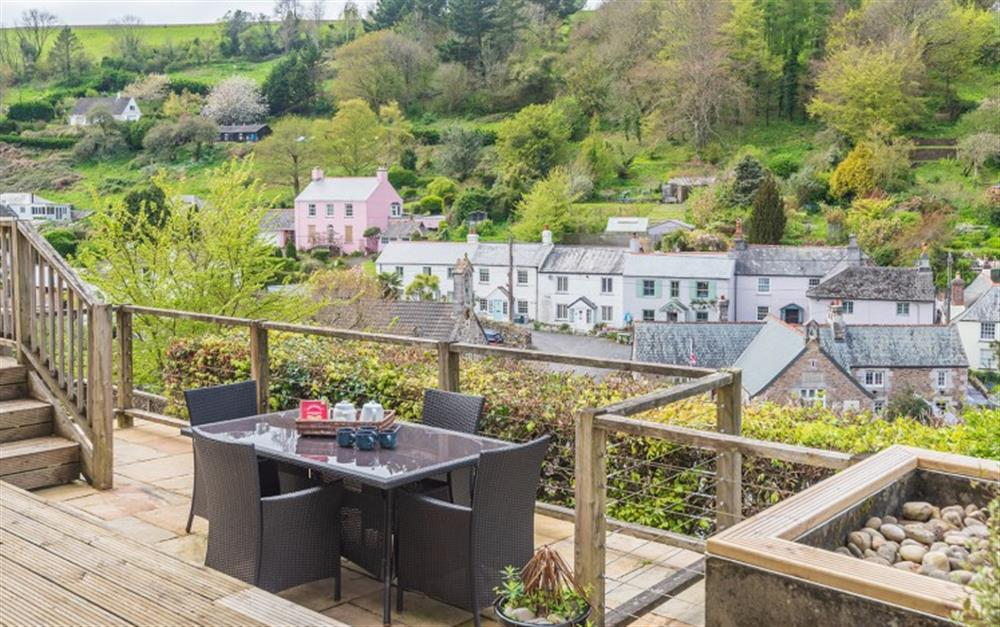 This is the setting of Creek View at Creek View in Noss Mayo