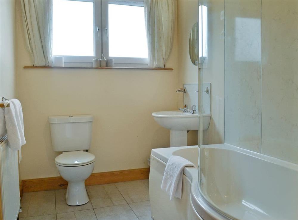 Bathroom at Cressfield Villa in Ecclefechan, near Lockerbie, Dumfriesshire