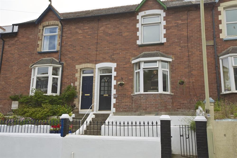 Crew House is only a short walk from central Dartmouth at Crew House in Dart Marina, Dartmouth