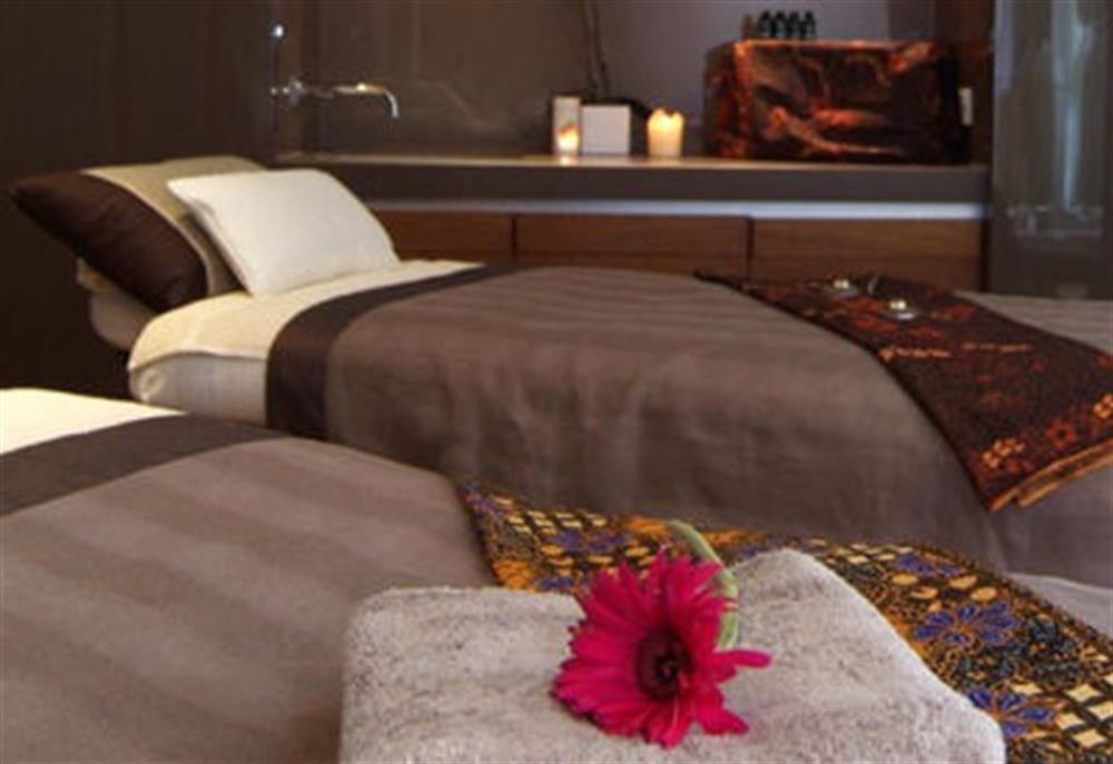 Enjoy the use of the luxury facilities of the Dart Marina Health Spa (photo 4) at Crew House in Dart Marina, Dartmouth