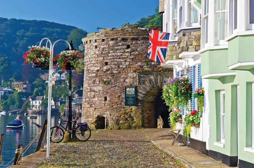 Explore Bayards Cove at Crew House in Dart Marina, Dartmouth