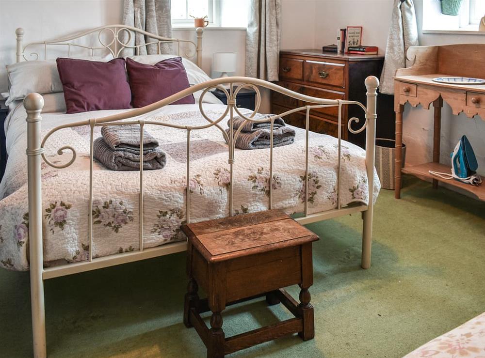 Double bedroom at Cricketers Cottage in Holme-next-the-Sea, Norfolk
