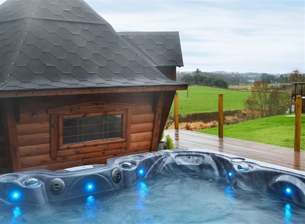 Impressive hot tub and summerhouse at Croft View in Westfield, near Bathgate, Edinburgh, West Lothian