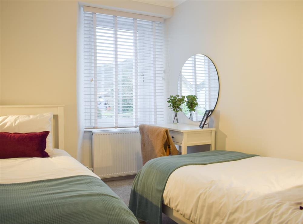 Twin bedroom at Cromwell Cottage in Burntisland, Fife