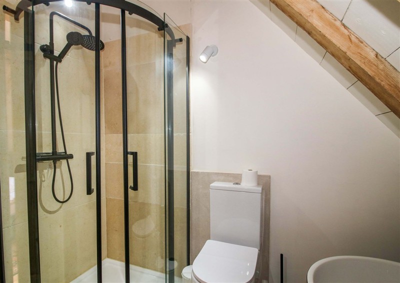 The bathroom (photo 5) at Crook Barn, Tenbury Wells