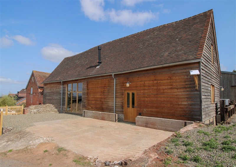 The setting at Crook Barn, Tenbury Wells
