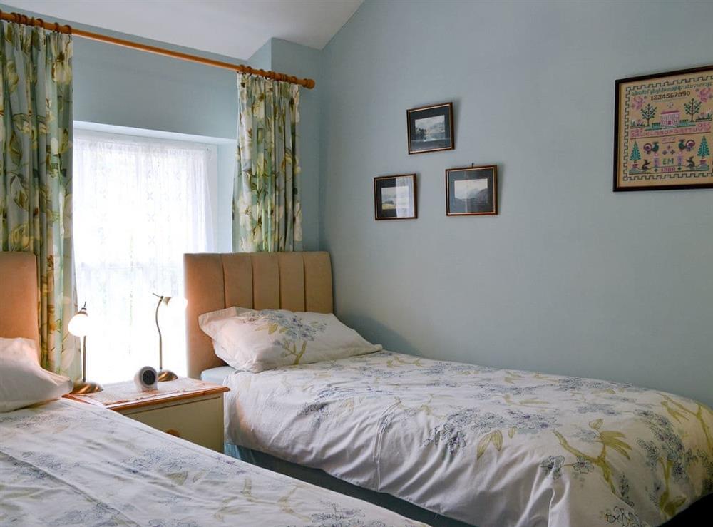 Twin bedroom at Cropple How in Keswick, Cumbria