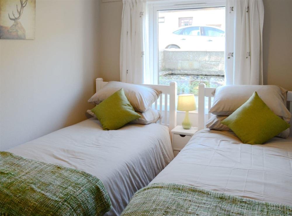 Comfy twin bedroom at Cross Tides in Tain, Ross-Shire