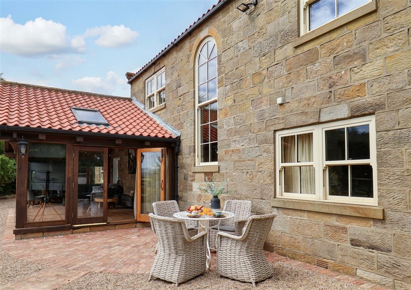The setting at Crossbutts Farmhouse, Whitby