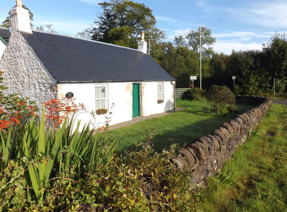 Photo 1 at Crosskeys Cottage in Helensburgh, Dumbartonshire