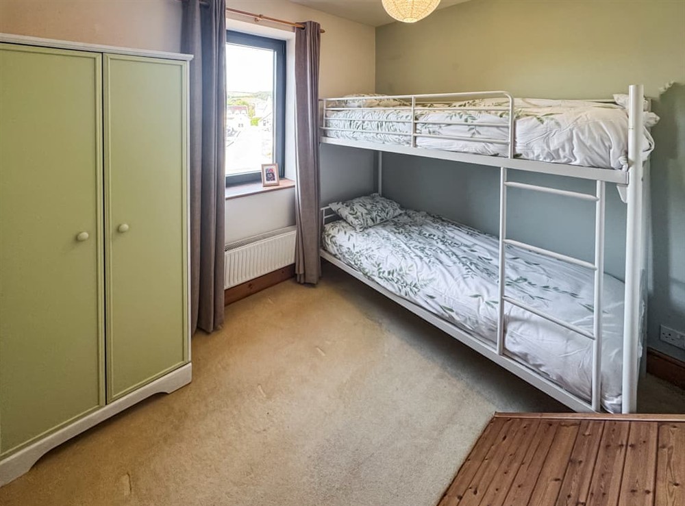 Bunk bedroom at Crossroads in Braunton, Devon