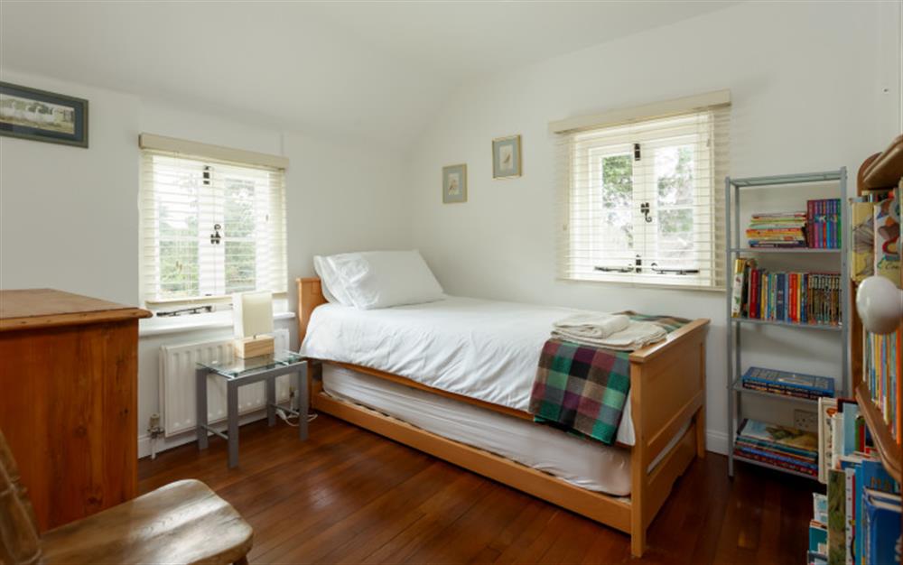 Bedroom (photo 2) at Crossroads Cottage in Fordingbridge