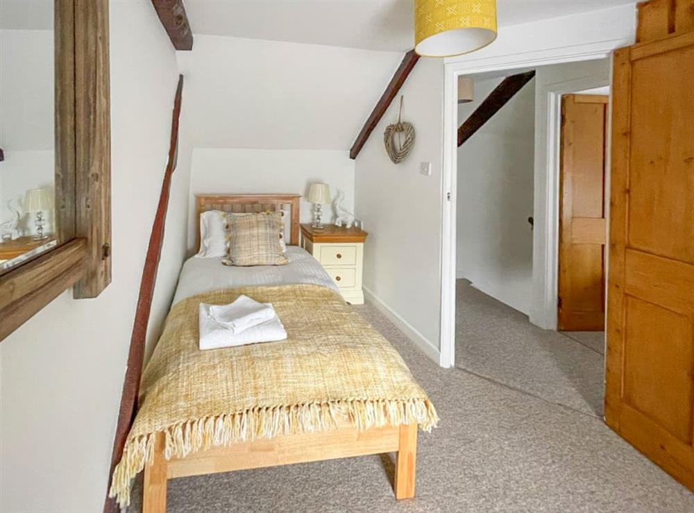 Single bedroom (photo 2) at Crossways in Lelant, near Hayle, Cornwall