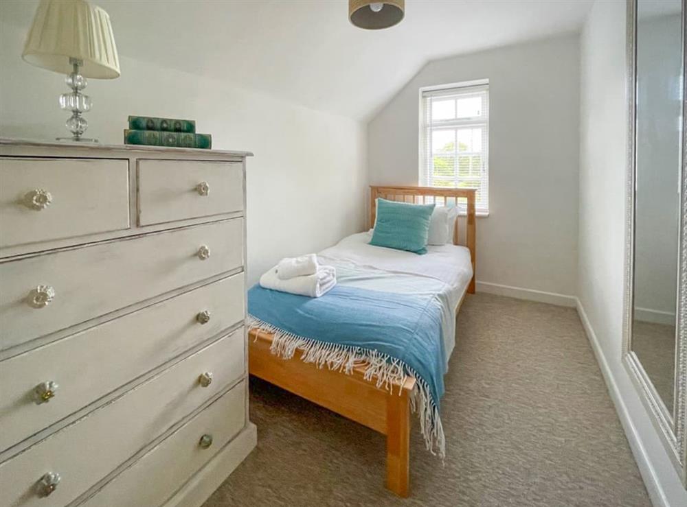 Single bedroom (photo 3) at Crossways in Lelant, near Hayle, Cornwall