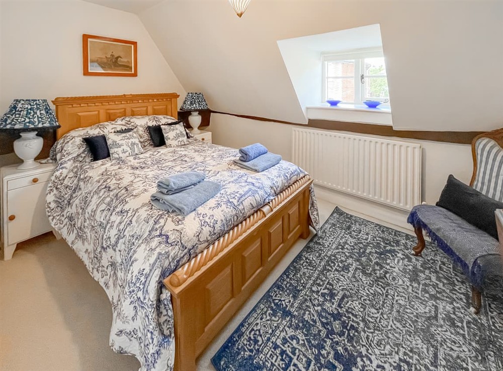 Double bedroom (photo 2) at Crown House in Tinwell, Lincolnshire