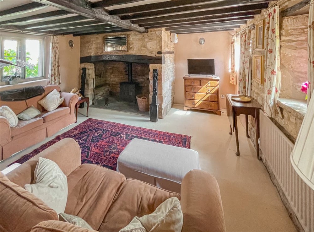 Living room (photo 2) at Crown House in Tinwell, Lincolnshire