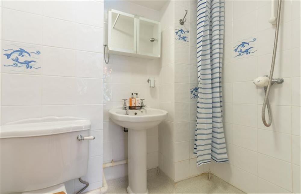 First floor:  En suite shower room with wet room shower at Crown Villa, Wells-next-the-Sea