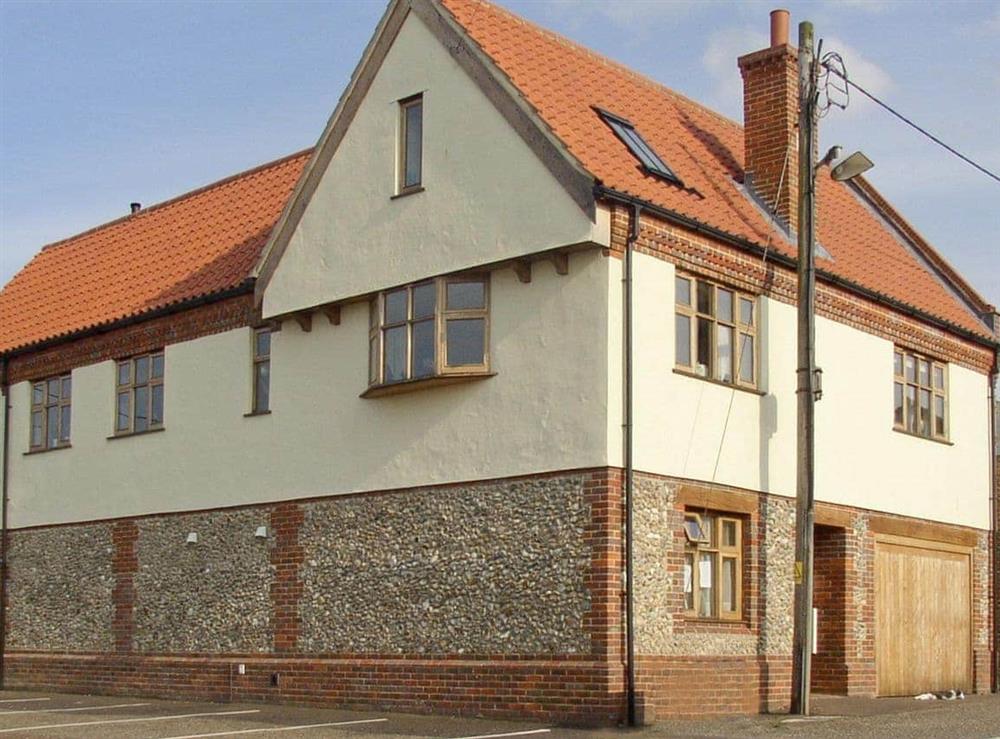 Attractive holiday property at Crows Nest in Wells-next-the-Sea, Norfolk