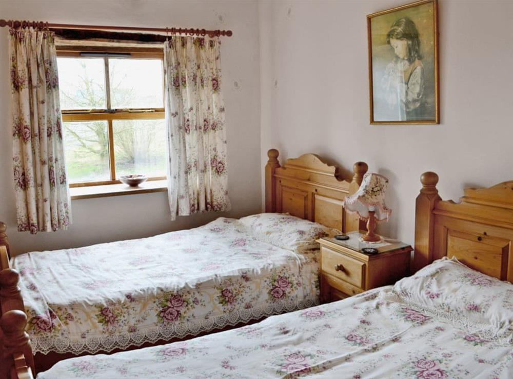 Twin bedroom at Cruck End in Appleby-In-Westmorland, Cumbria