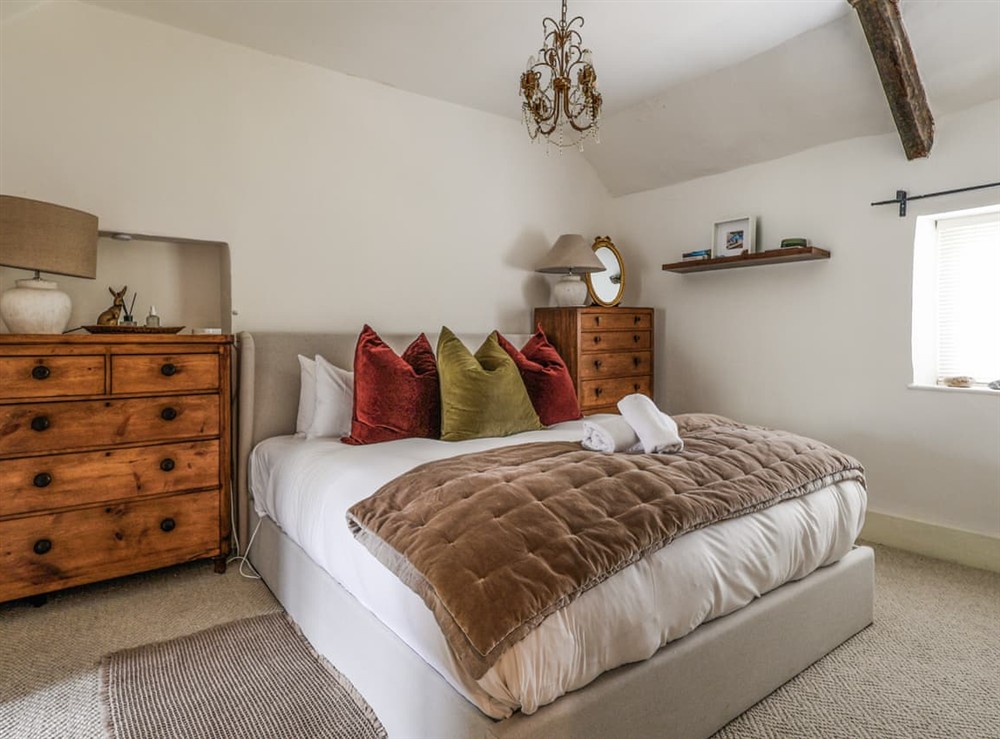 Double bedroom at Crumble Cottage in Bradford-on-Avon, Wiltshire