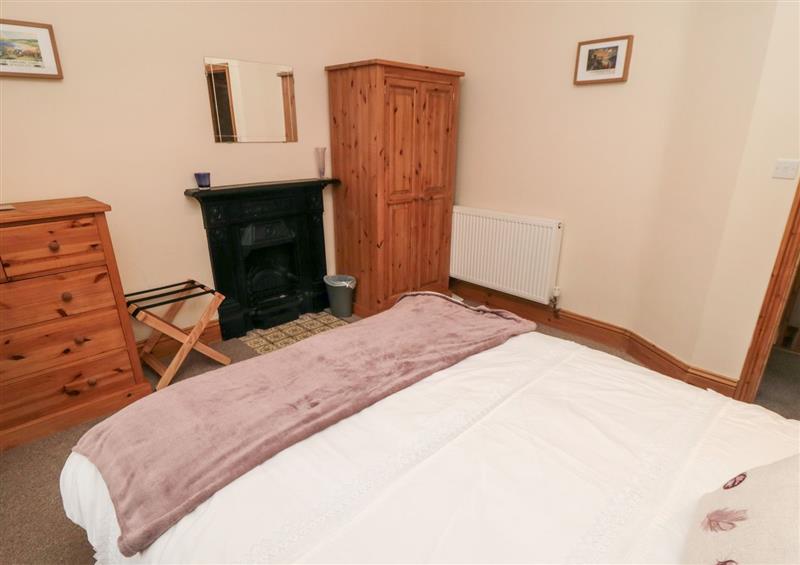 This is a bedroom at Crumbles Cottage, Kirkbymoorside