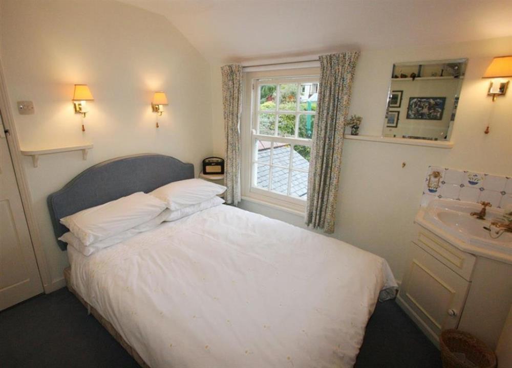 Double bedroom at Crumpet Cottage in Mylor Bridge