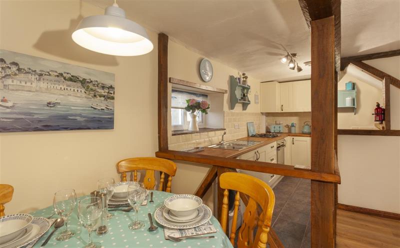 The dining area at Cuain Cottage, Watchet