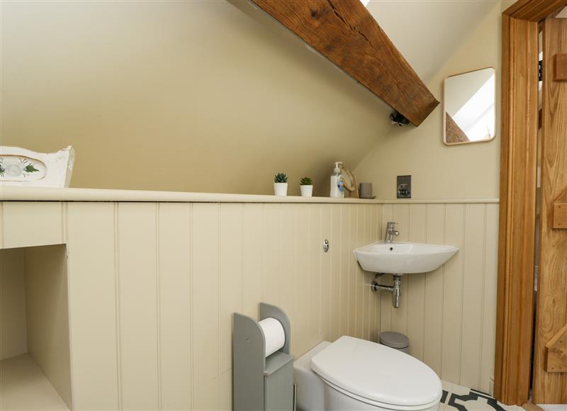 Bathroom (photo 2) at Cuckoo Penn Hideaway, Kings Stanley