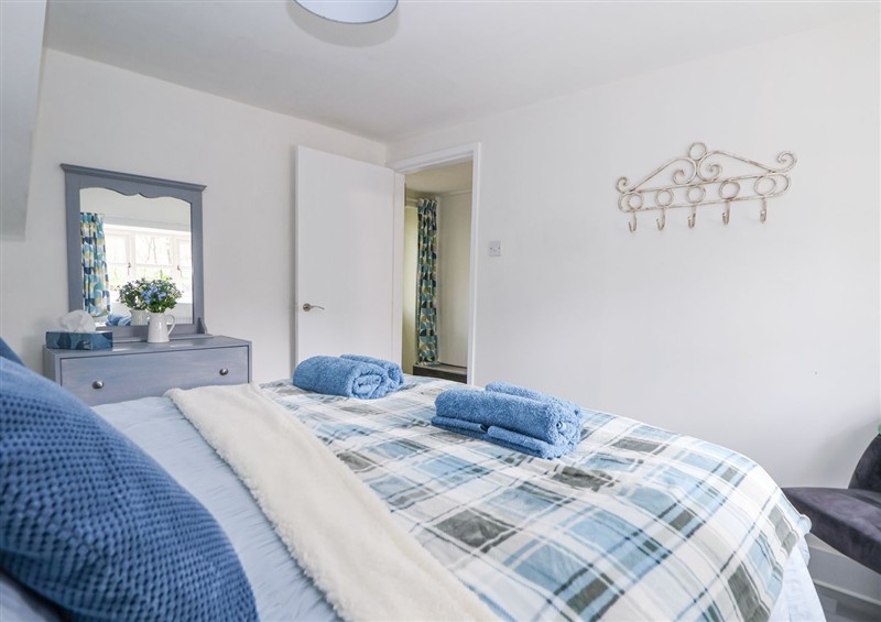 A bedroom in Cuddfan at Swallow Cottage at Cuddfan at Swallow Cottage, Rhydtalog near Coedpoeth