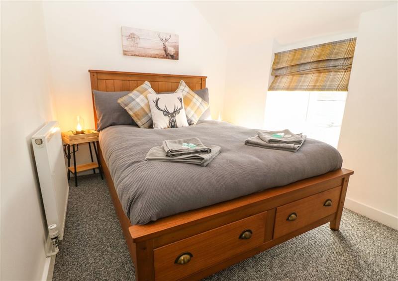 One of the 2 bedrooms at Cudfan Fach, Llithfaen