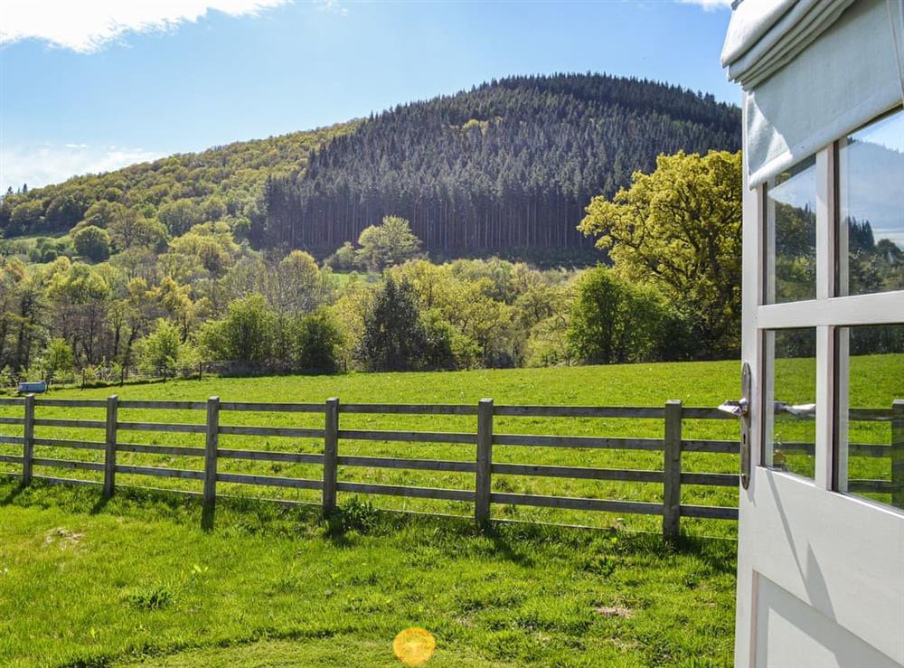 Exterior at Cui Shepherds Hut in Talybont-on-Usk, Powys