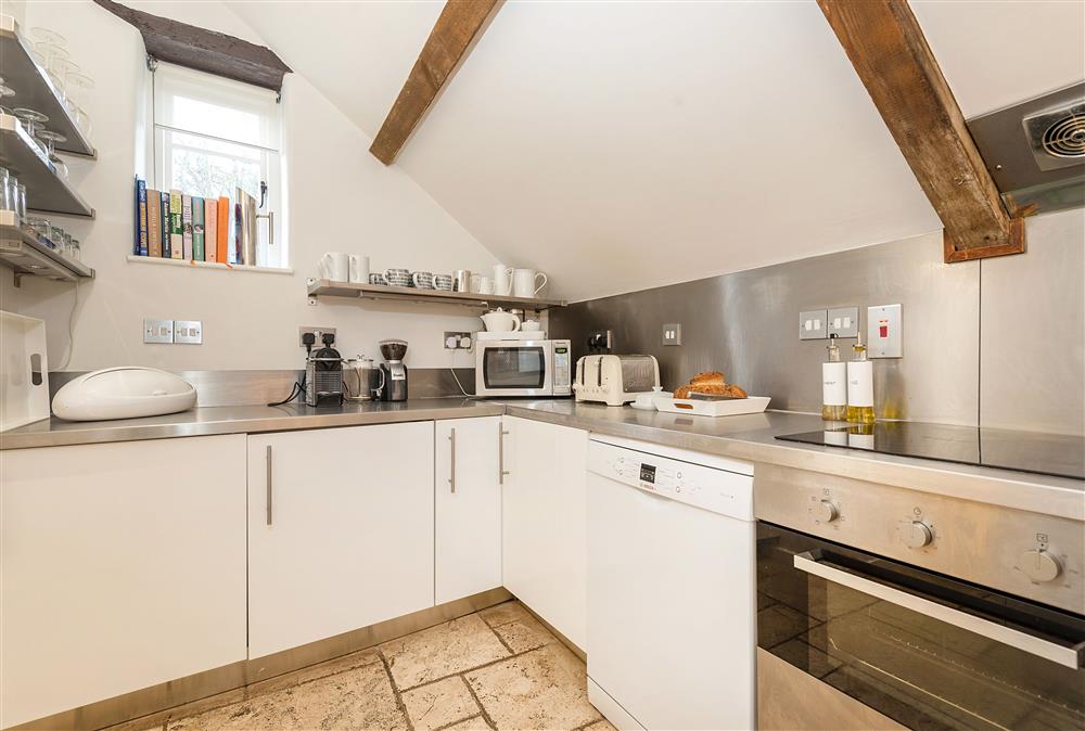 Fully equipped kitchen at Culls Cottage, Southrop