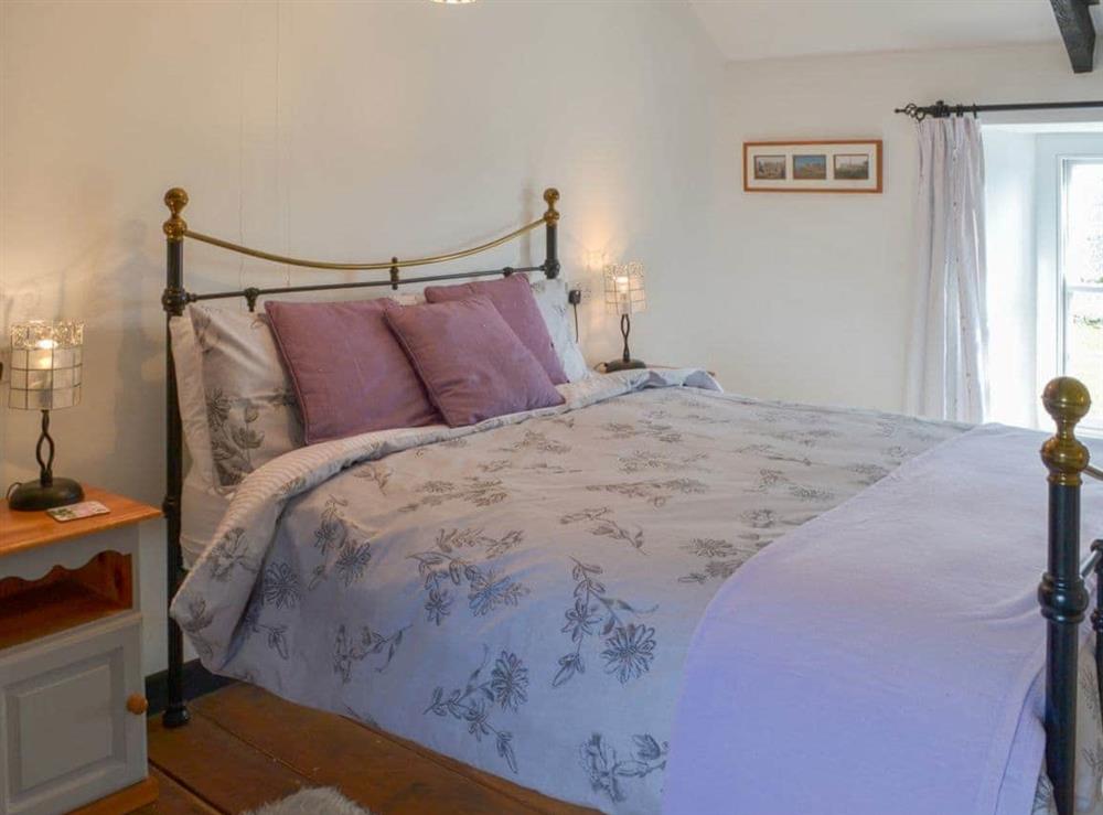 Cosy and inviting double bedroom at Culvada in Trebarwith, Delabole., Cornwall
