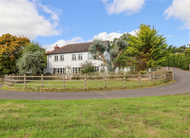 The setting of Culver Court Cottage