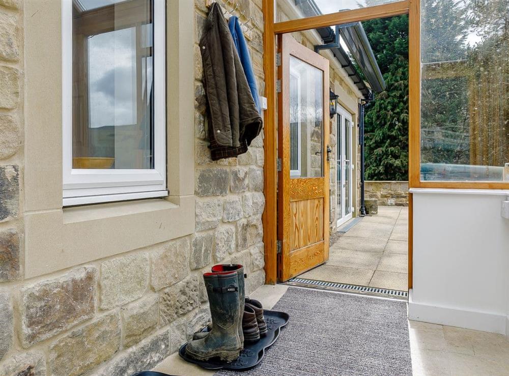 Welcoming entrance at Cunliffe Cottage in Hathersage, Derbyshire