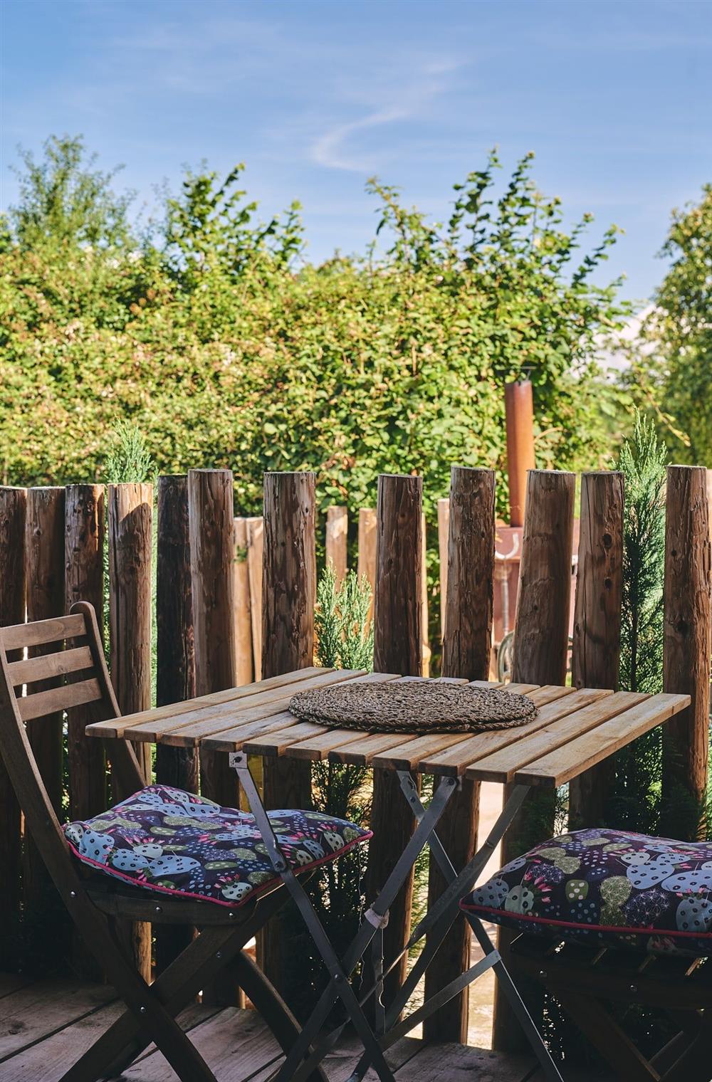 The outdoor dining table