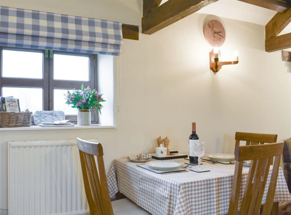 Convenient dining area at Curlew Barn in Leyburn, North Yorkshire
