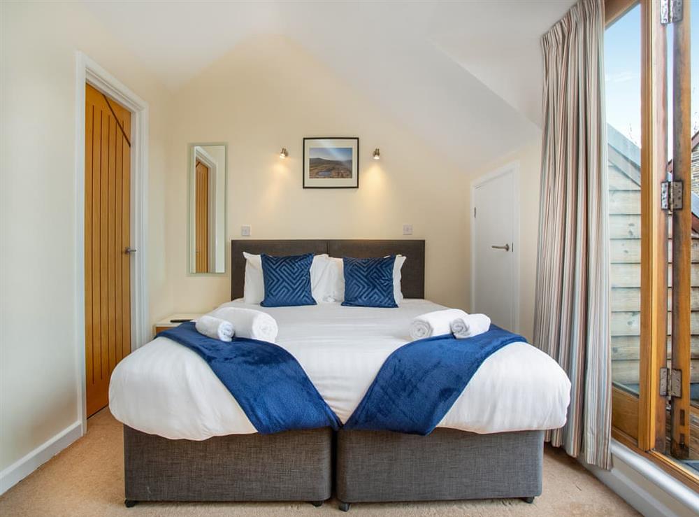 Double bedroom (photo 3) at Curlew in Blackawton, near Totnes, Devon