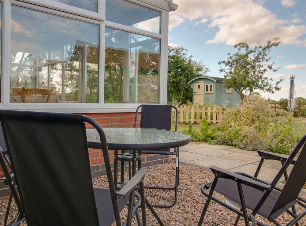 Sitting-out-area at Curlew Cottage in Thorpe St Peter, near Skegness, Lincolnshire
