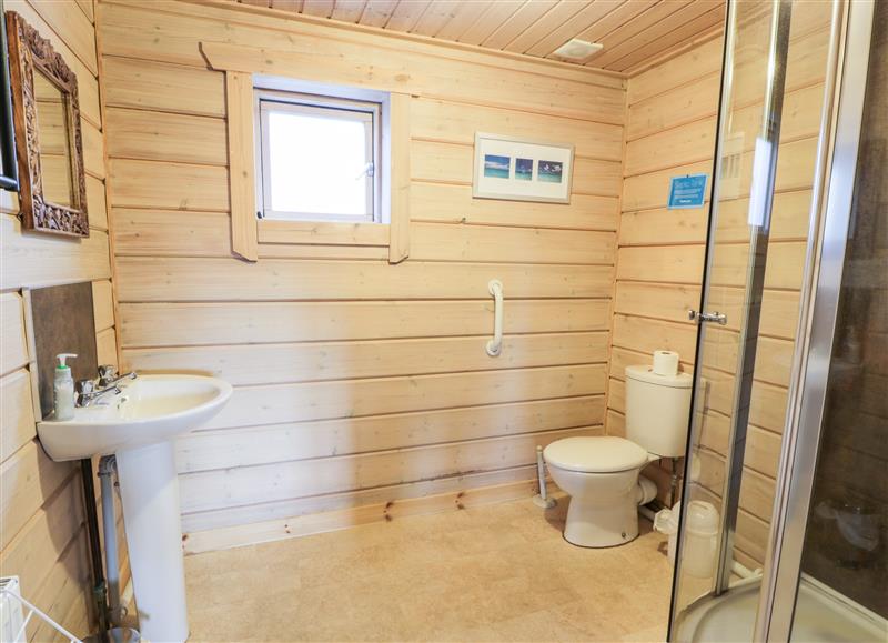 The bathroom at Curlew Lodge, Kirkbean near Southerness