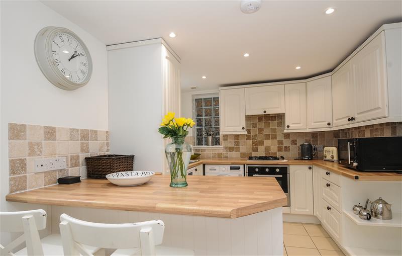 The kitchen at Curlew Lodge, Newquay