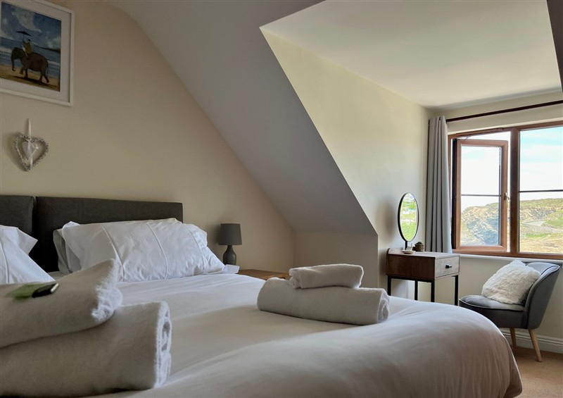 One of the bedrooms (photo 2) at Curnows, Portreath
