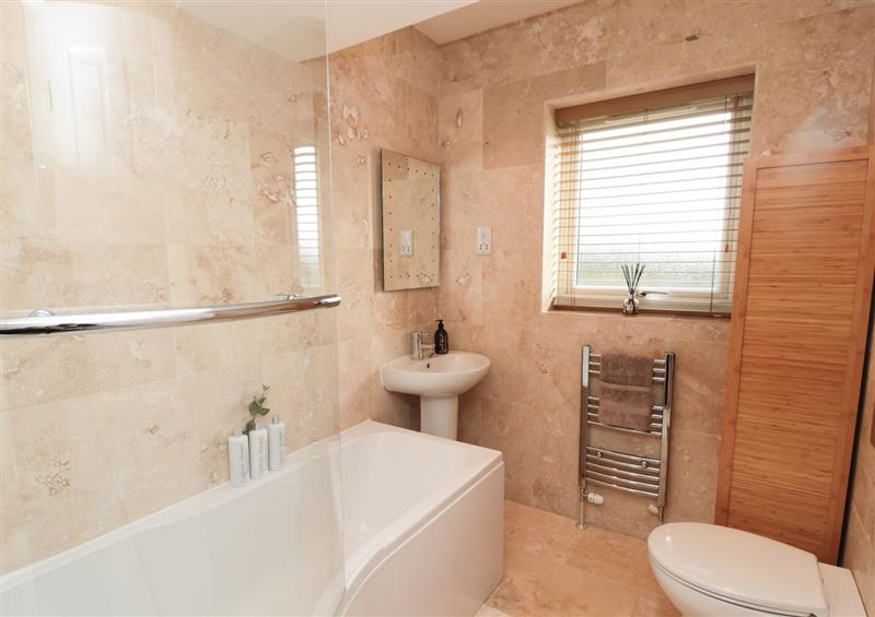 This is the bathroom at Cushat House, Stamford near Embleton